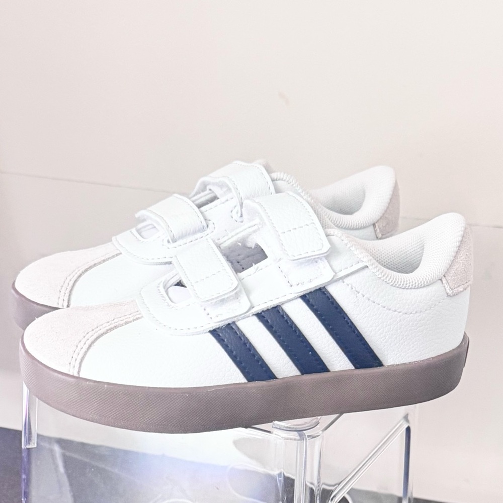ADIDAS VL Court Size 10K Kids, NWT and Box